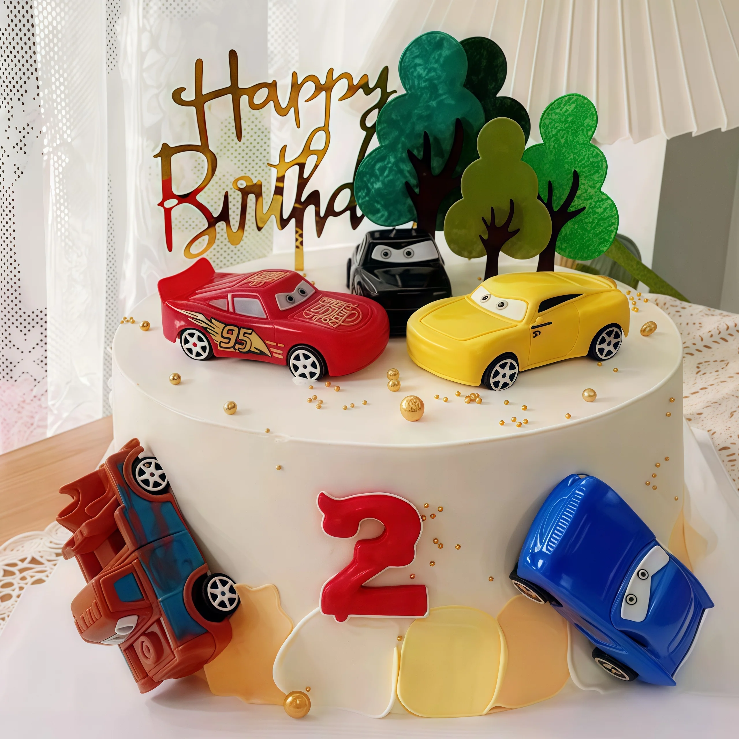 4 adet Yıldırım Arabalar Mutlu - Lighting Mcqueen Birthday Decor incelemesi ve fiyatı