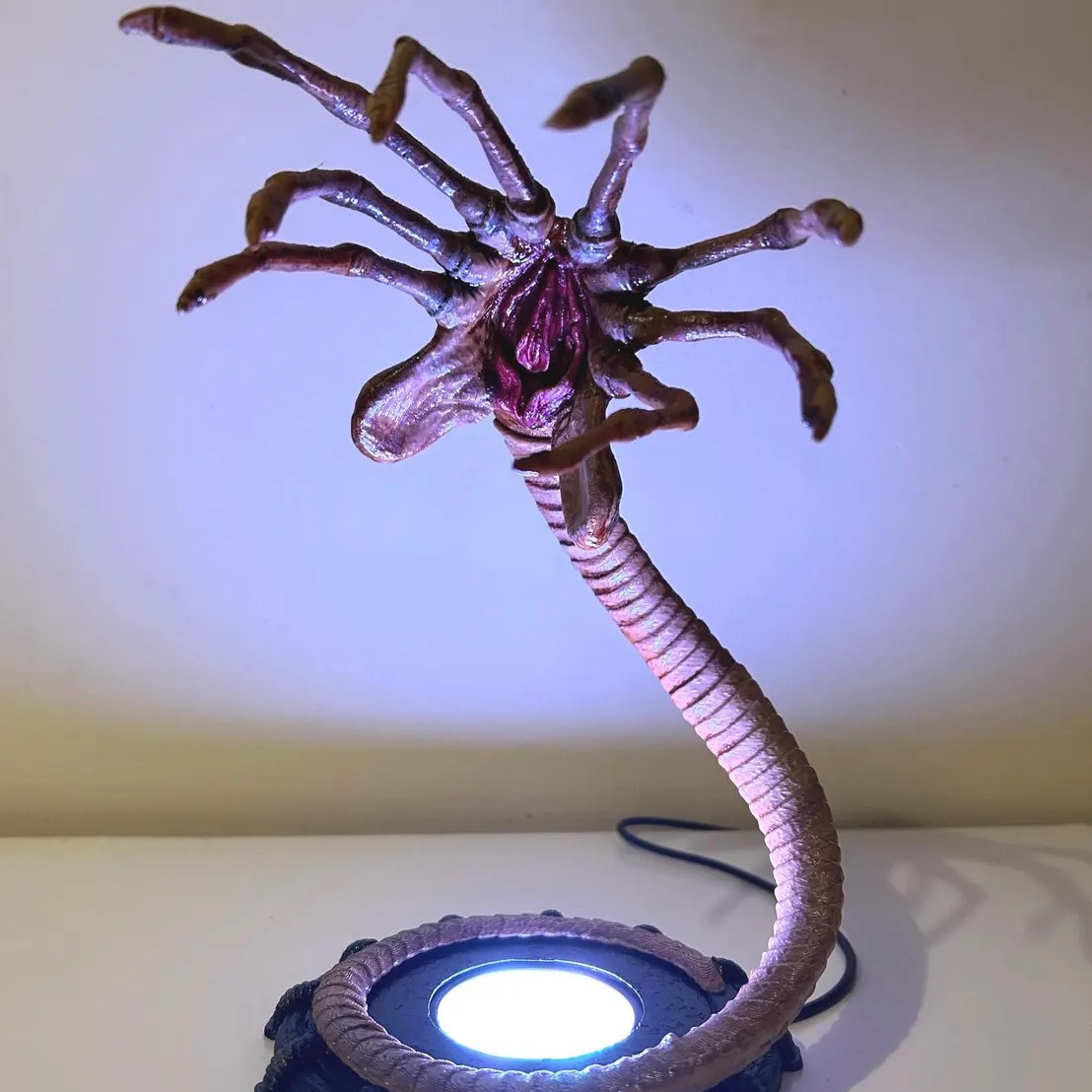 Uzaylı Facehugger Lambası Gece - Lighting Decor For Home incelemesi ve fiyatı