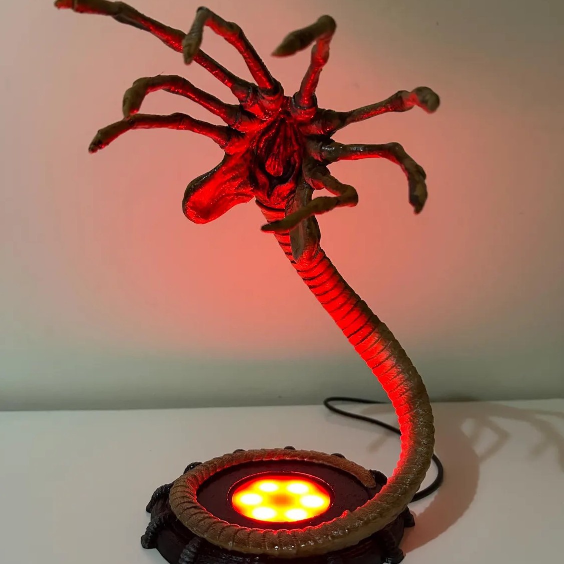 Uzaylı Facehugger Lambası Gece - Lighting Decor For Home incelemesi ve fiyatı